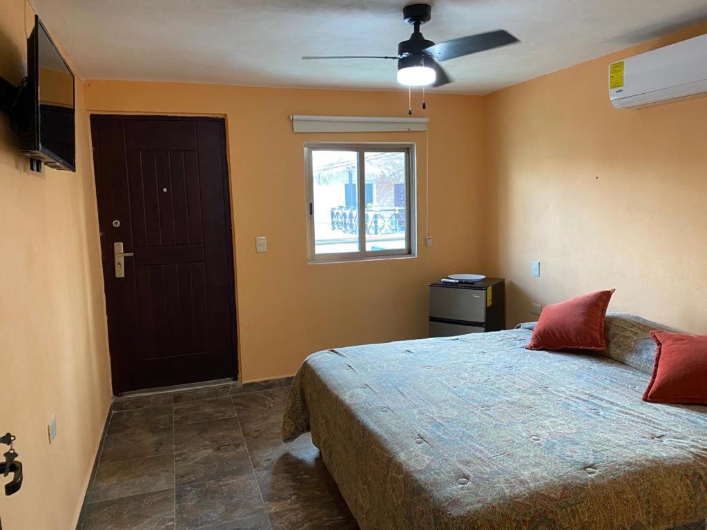 La Gozadera Rooms Канкун Екстериор снимка